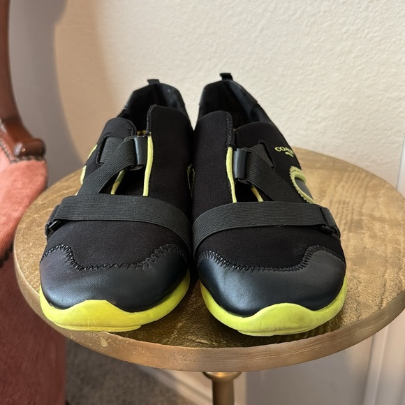 Coach Denver black/lime green
Neoprene running Sneakers Size 8.5 women’s - Picture 5 of 9